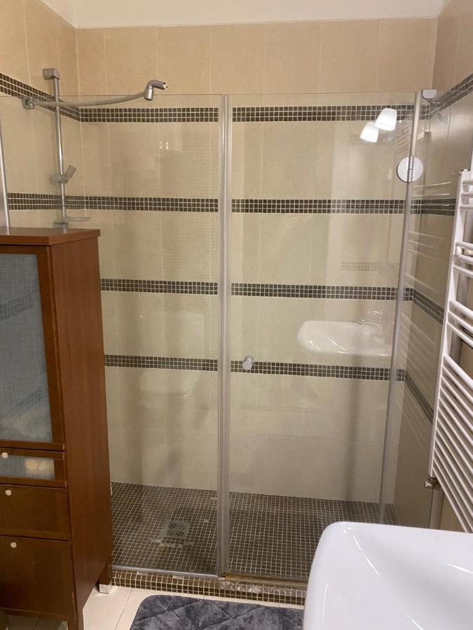 Appartamento Parisi Flat Budapest Esterno foto